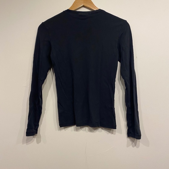 **$5 SALE** Gap Cotton Black Crew Neck Long Sleeve Tee Size Medium - Picture 2 of 3